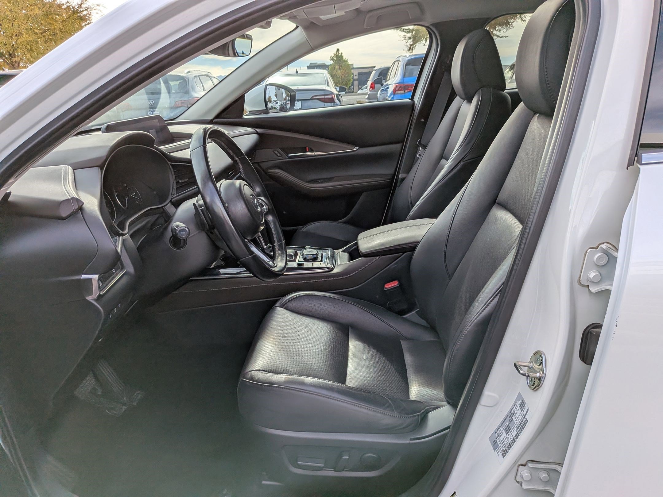 Used 2023 MAZDA CX-30 AWD 2.5 S w/ Premium Package image 28