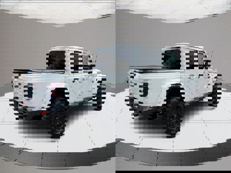 Used 2020 Jeep Gladiator Mojave image 3