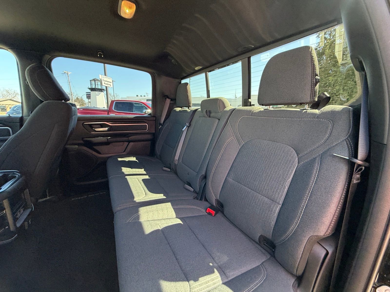 Used 2022 RAM 1500 Big Horn AWD/4WD image 25