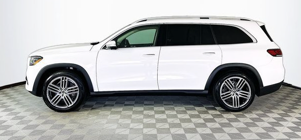 Used 2023 Mercedes-Benz GLS 450 4MATIC image 5