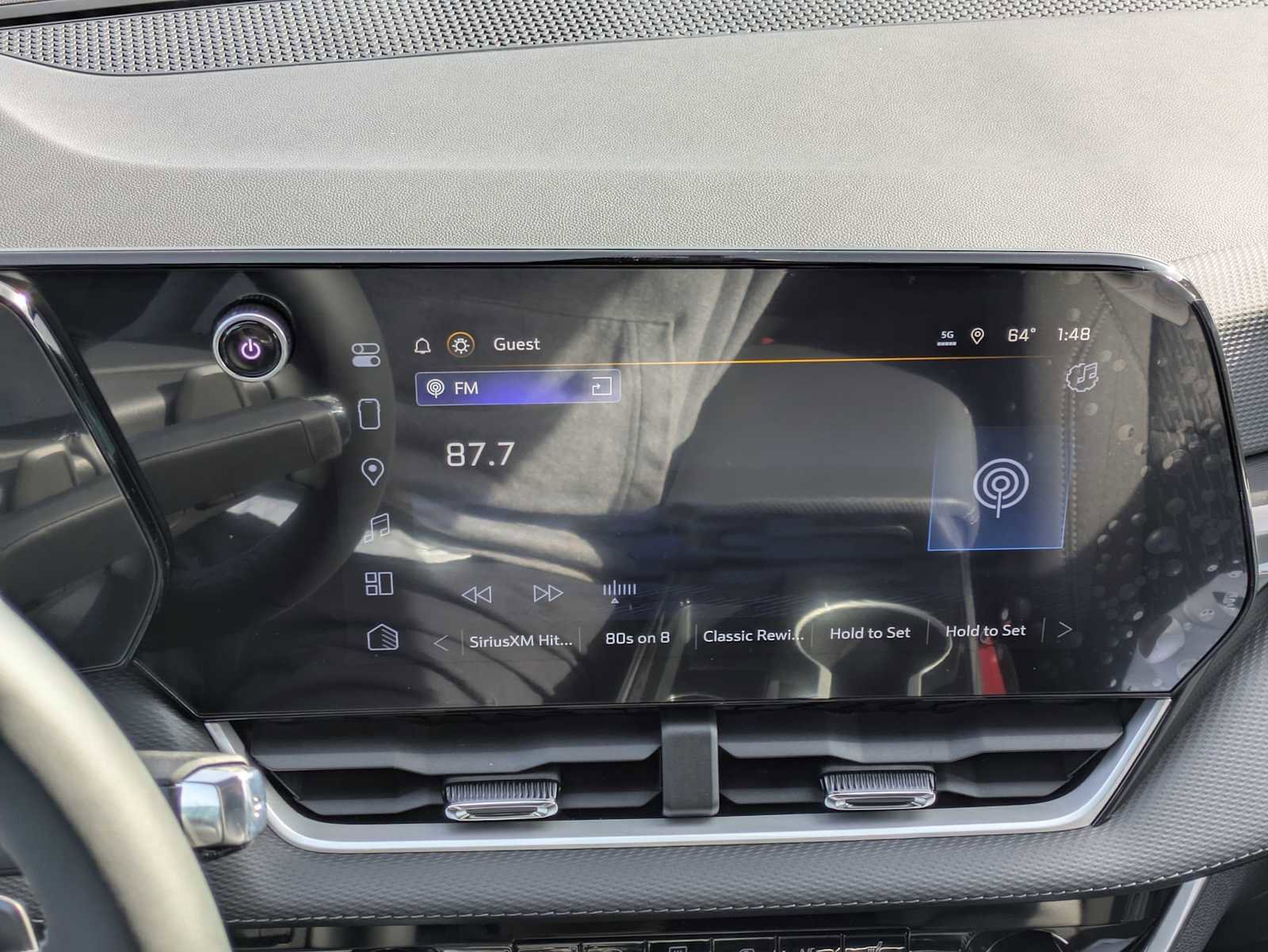 New 2026 Chevrolet Equinox LT image 26