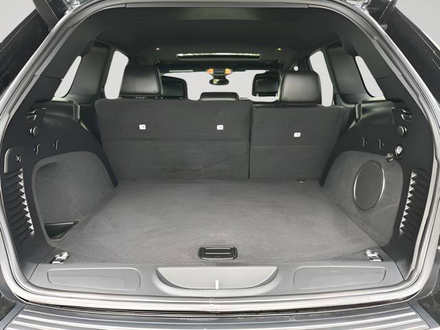 Used 2020 Jeep Grand Cherokee Altitude image 7