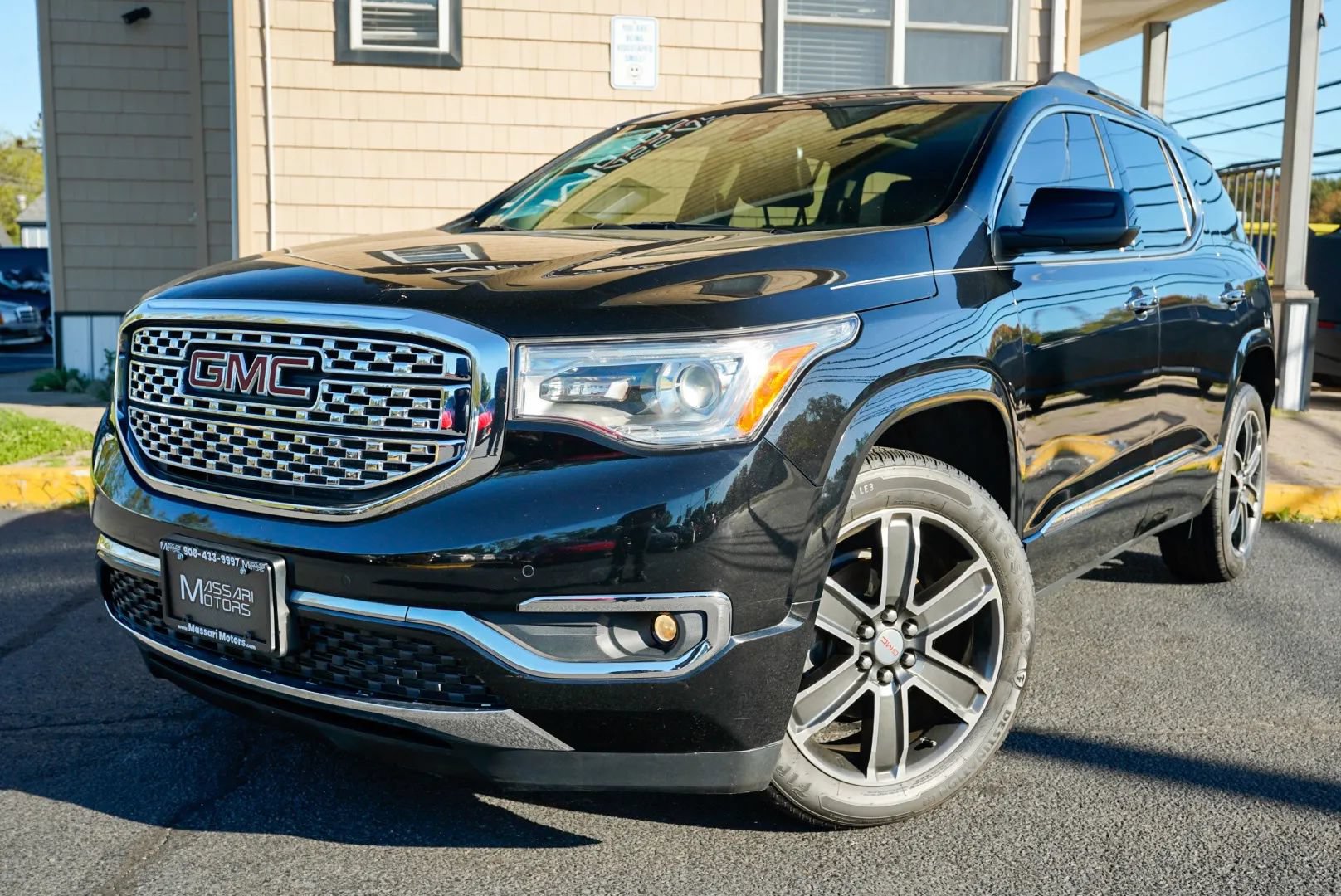 Used 2019 GMC Acadia Denali FWD image 9