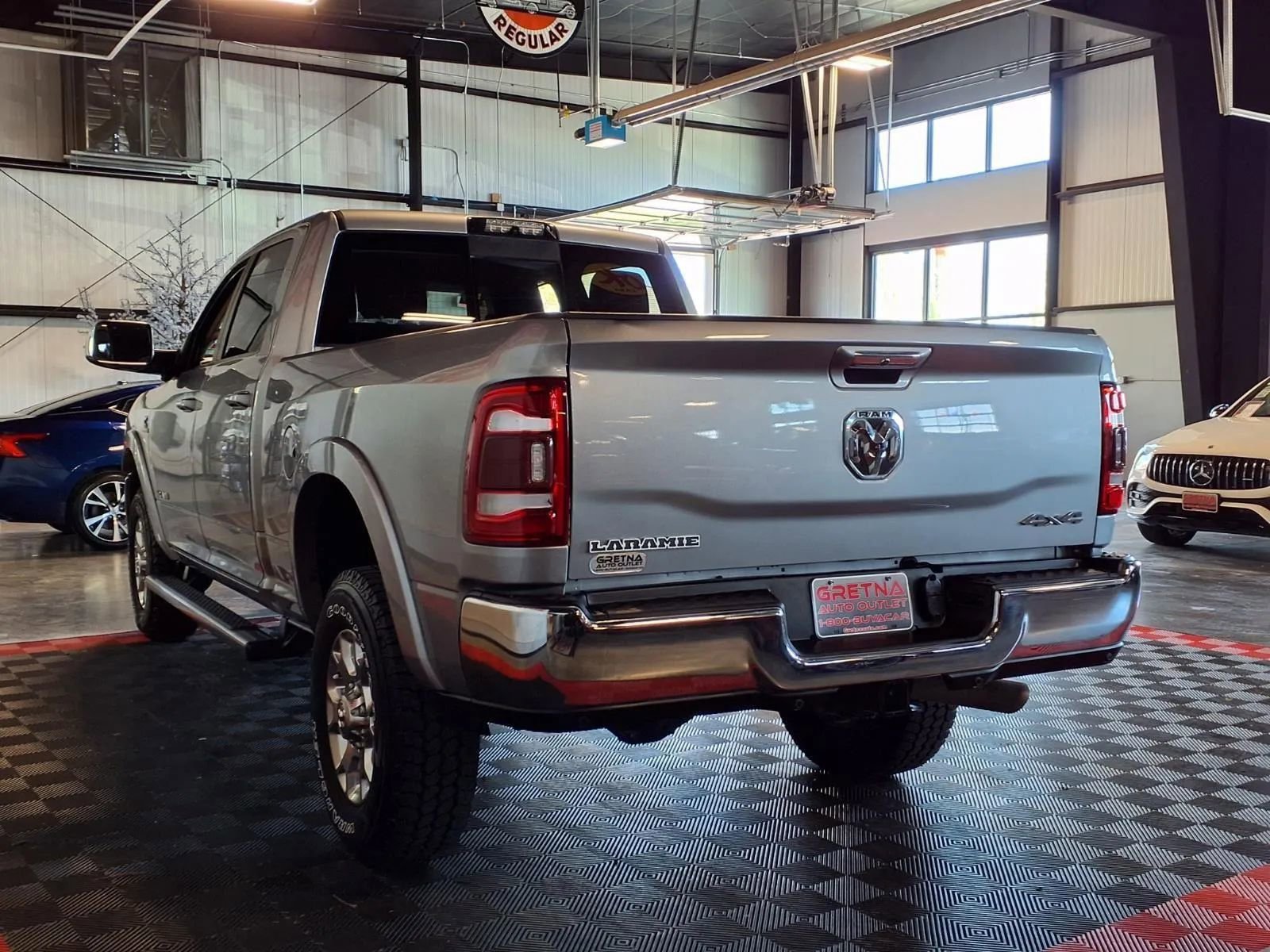 Used 2020 RAM 2500 Laramie AWD/4WD image 4