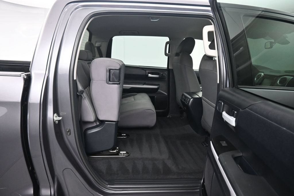 Used 2019 Toyota Tundra SR5 w/ SR5 Upgrade Package RWD image 37