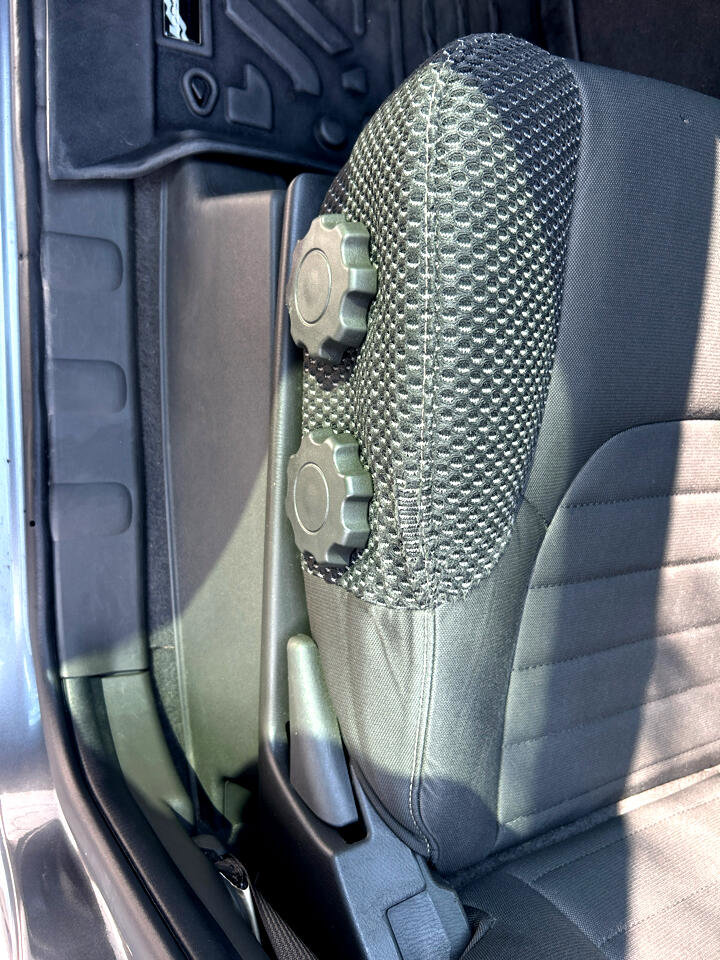 Used 2018 Nissan Frontier PRO-4X image 25