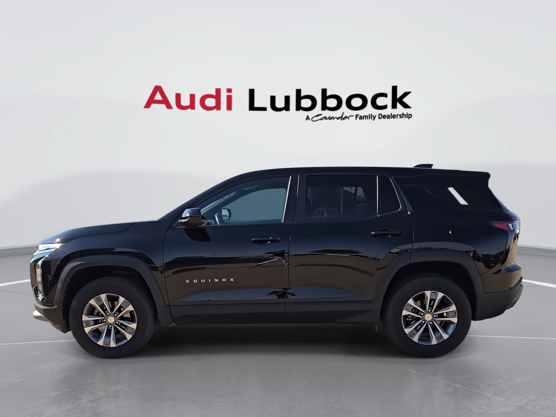 Used 2026 Chevrolet Equinox LT w/ Convenience Package II FWD image 5