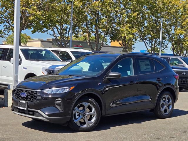 New 2025 Ford Escape ST-Line w/ Tech Pack #1 image 2