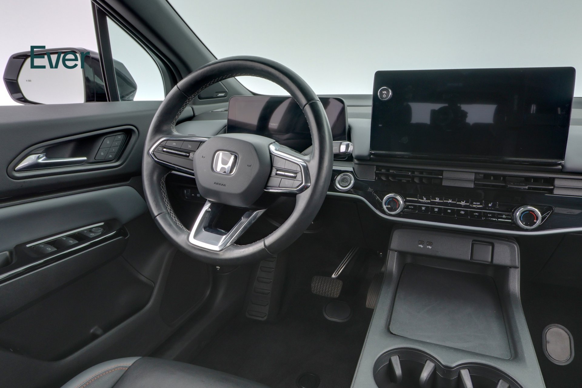 Used 2024 Honda Prologue Touring image 25