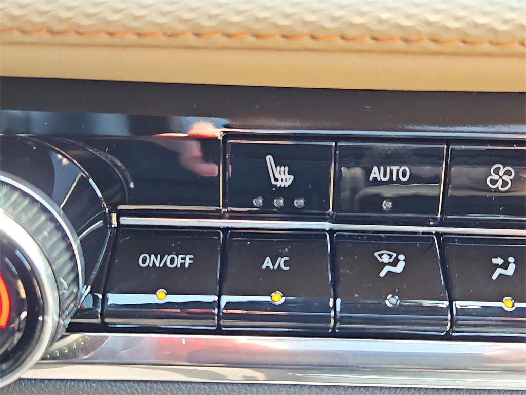 New 2026 Chevrolet Equinox ACTIV w/ Safety and Technology Package image 12