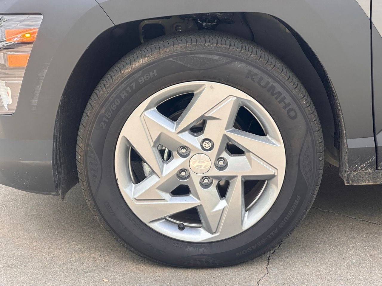 Used 2026 Hyundai Kona SE FWD image 9