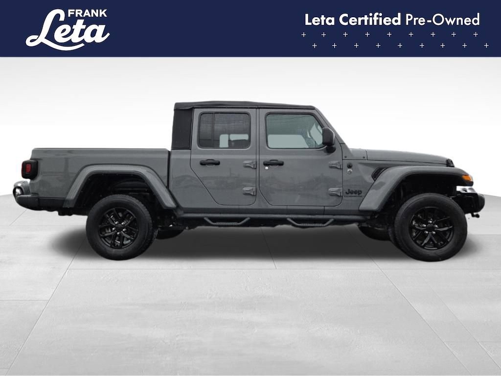 Used 2021 Jeep Gladiator Sport image 17