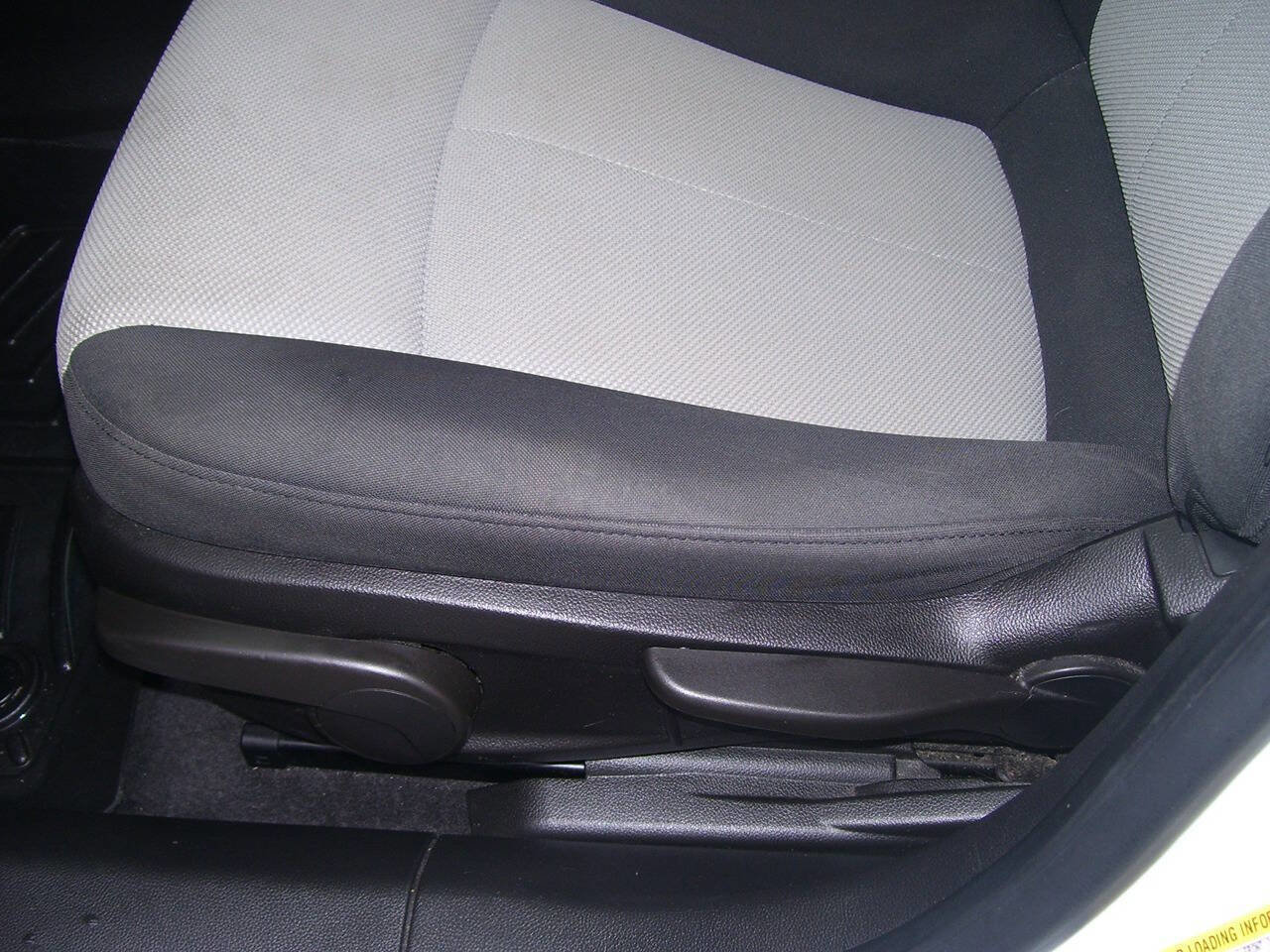 Used 2011 Chevrolet Cruze LS w/ Connectivity Package image 12