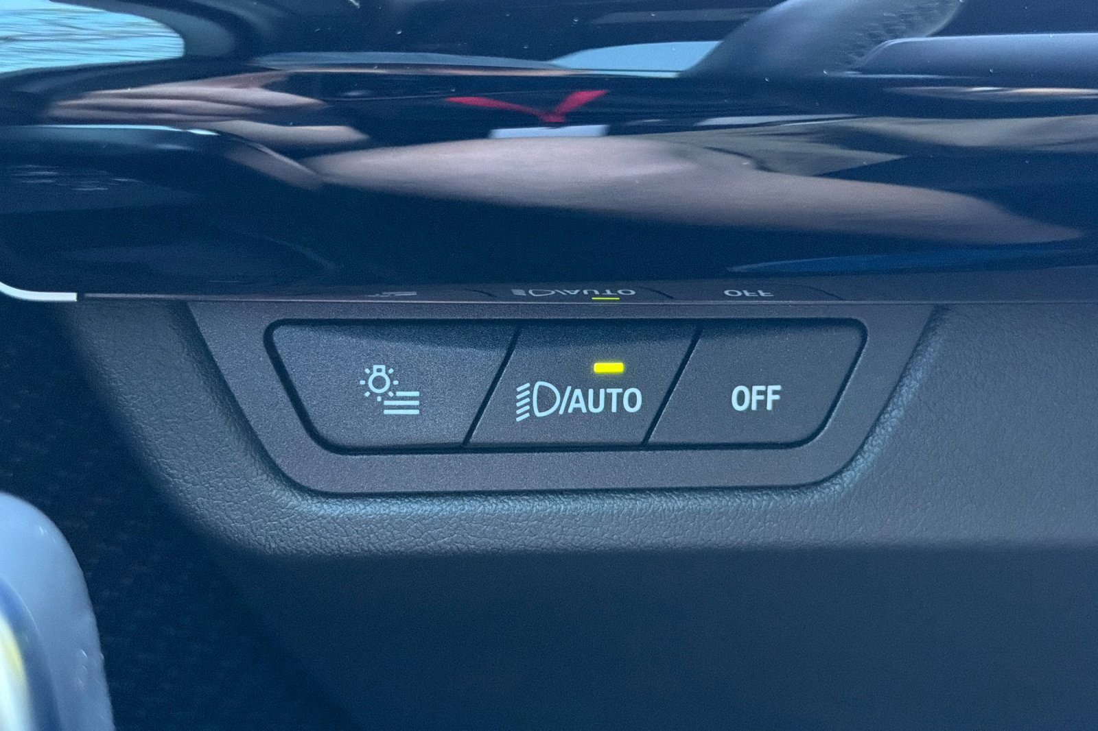 Used 2025 BMW X1 xDrive28i w/ Technology Package image 36