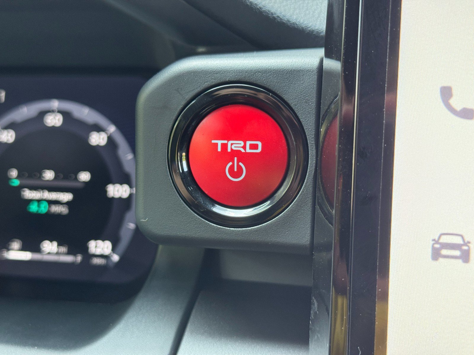 Used 2025 Toyota Tacoma TRD Off-Road AWD/4WD image 22