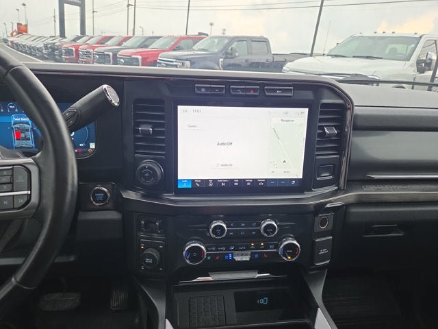 Used 2023 Ford F250 Lariat w/ Lariat Ultimate Package AWD/4WD image 17
