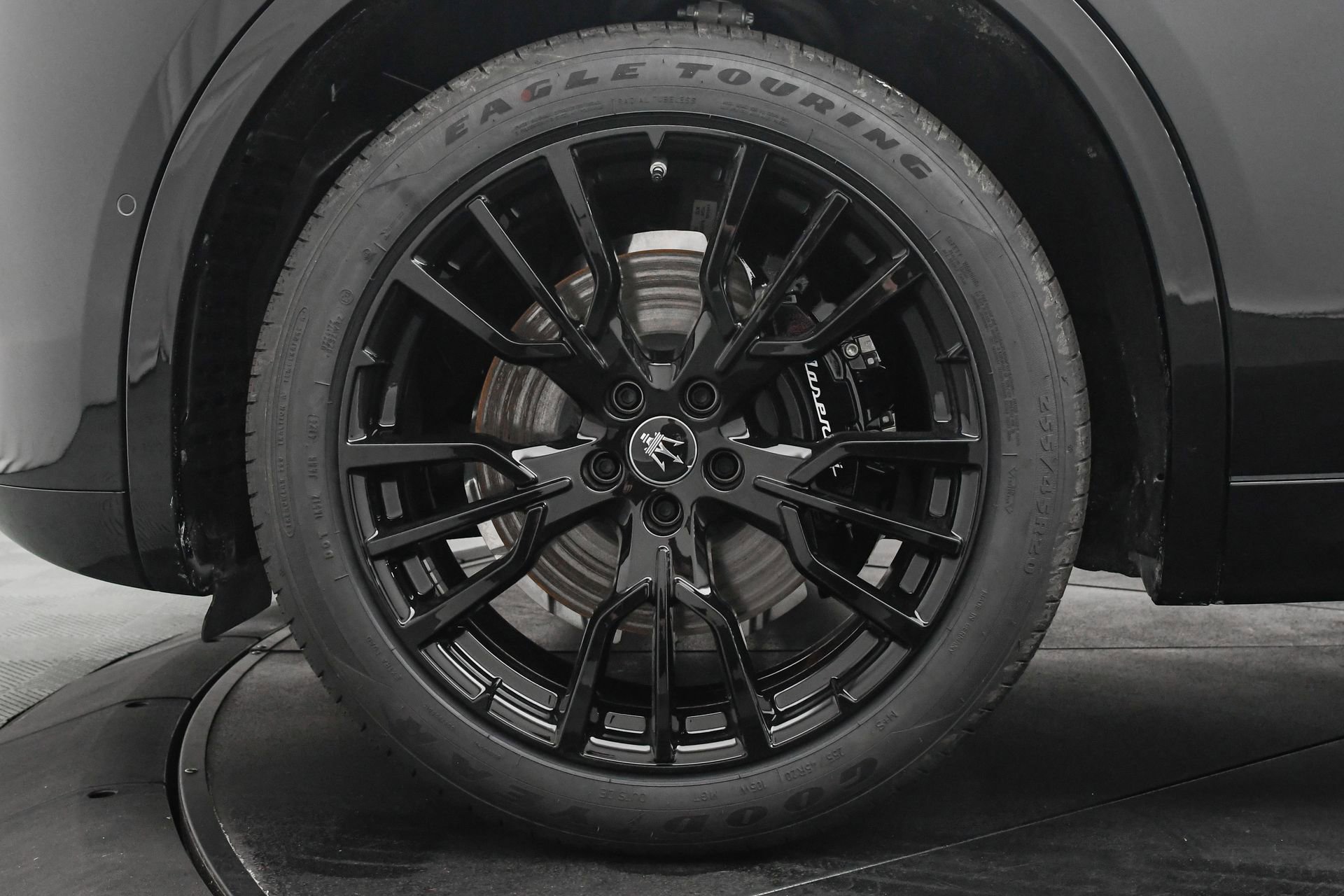 New 2025 Maserati Grecale Modena AWD/4WD image 17