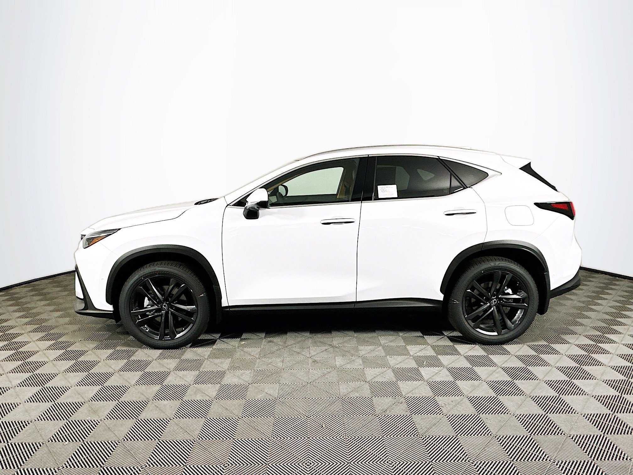 New 2026 Lexus NX 450h+ AWD w/ Luxury Package image 4