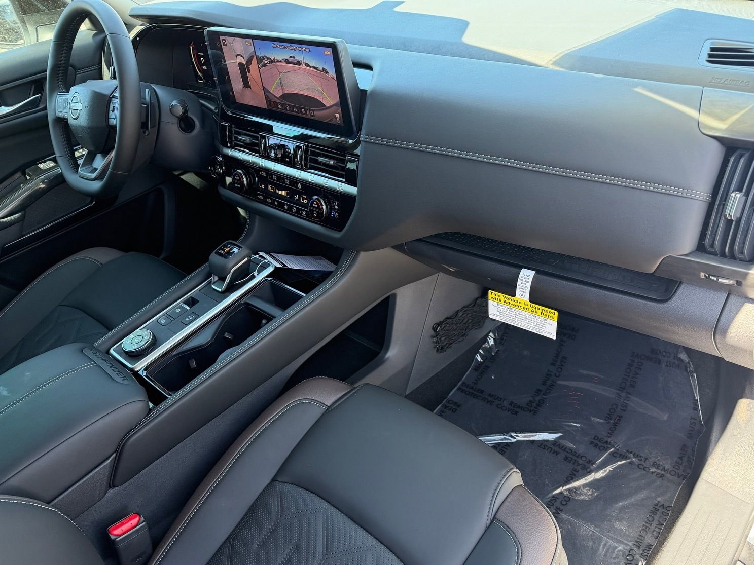 New 2026 Nissan Pathfinder Platinum AWD/4WD image 11