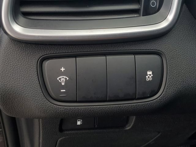 Used 2020 Kia Sorento L FWD image 16