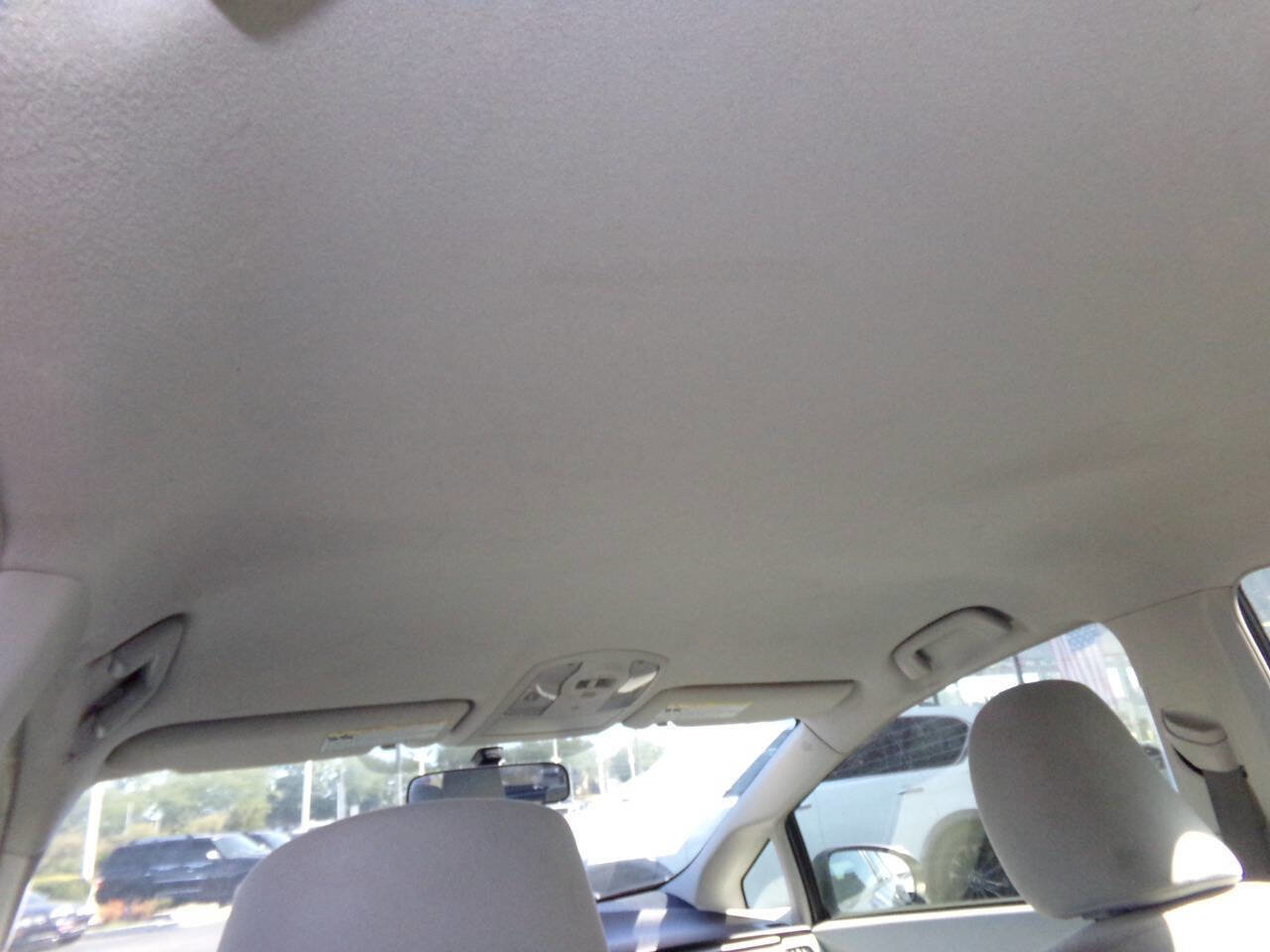 Used 2012 Toyota Prius Two FWD image 16