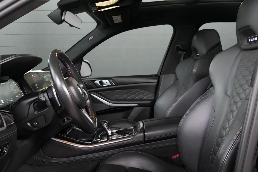 Used 2023 BMW X5 M w/ Executive Package AWD/4WD image 12