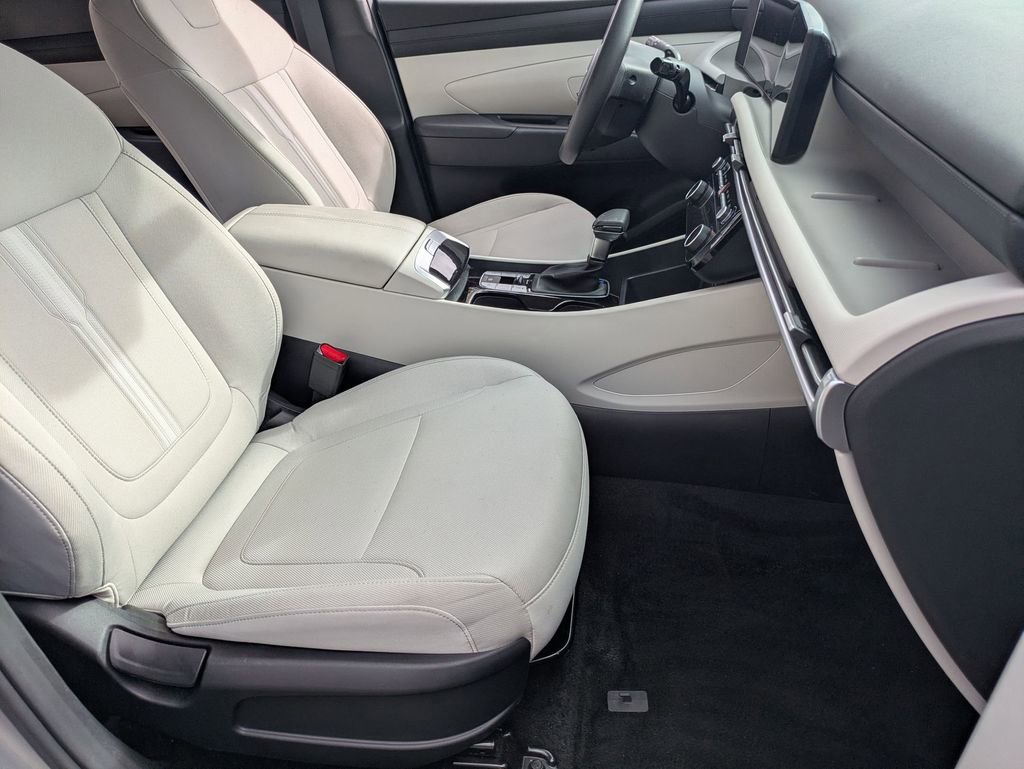 Used 2025 Hyundai Tucson SEL image 29