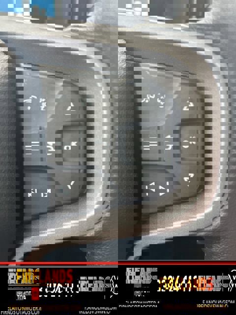 Used 2023 Ford Bronco Wildtrak image 19