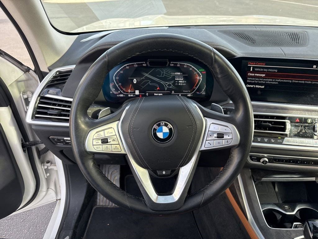 Used 2022 BMW X7 xDrive40i w/ Premium Package AWD/4WD image 13