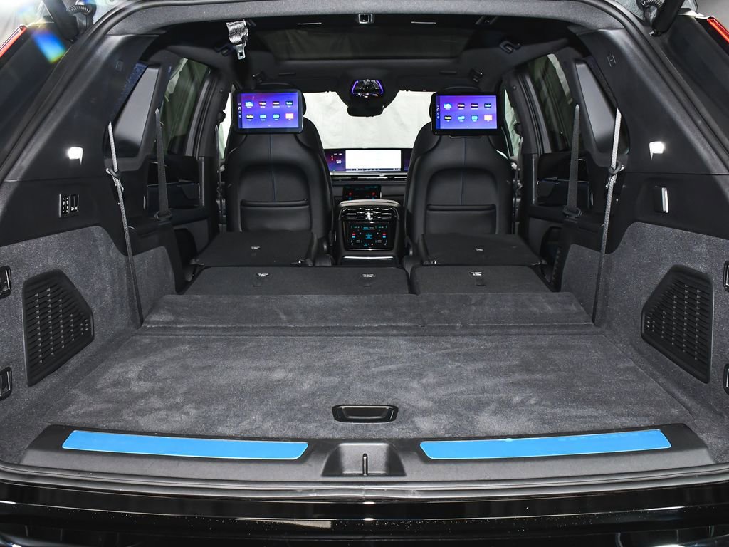 Used 2025 Cadillac Escalade IQ Sport 1 AWD/4WD image 70
