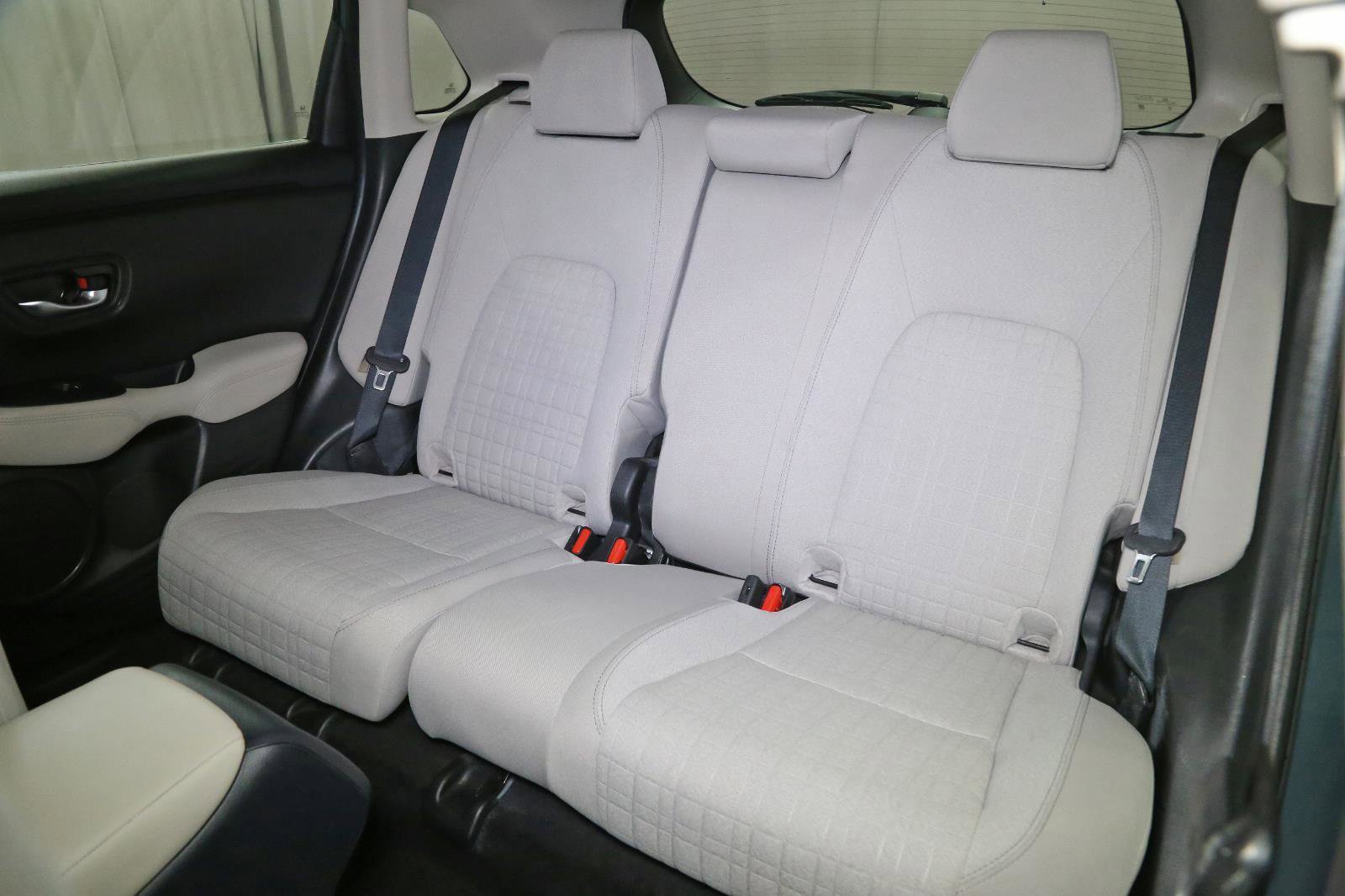 Certified 2023 Honda HR-V LX image 12