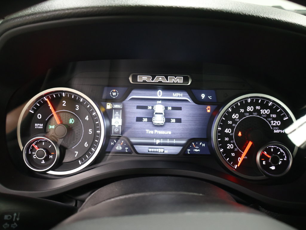New 2026 RAM 1500 Express AWD/4WD image 28