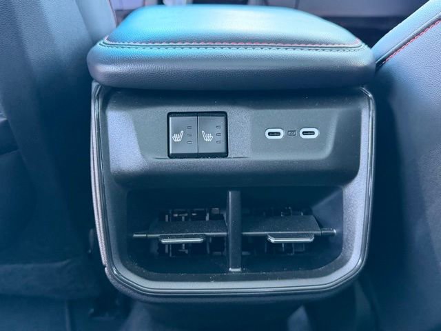 Used 2024 Dodge Charger Daytona Scat Pack w/ Plus Group AWD/4WD image 32