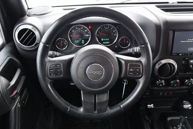 Used 2017 Jeep Wrangler Unlimited Willys image 17