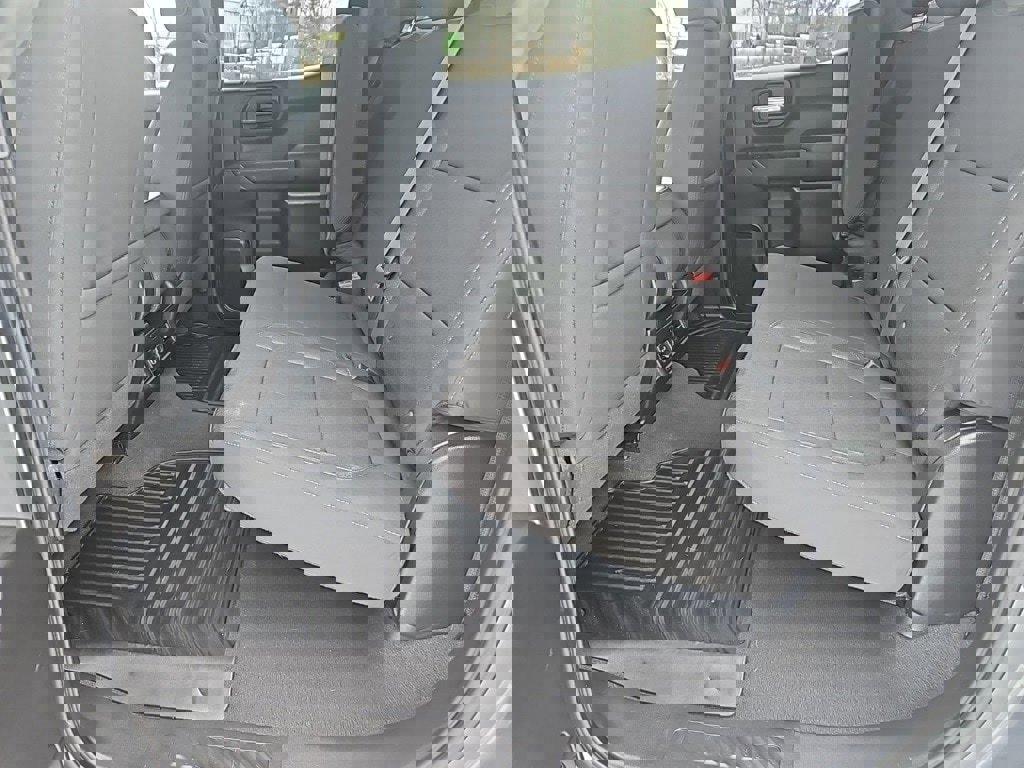 Used 2021 Chevrolet Silverado 1500 LT w/ Bed Protection Package image 19