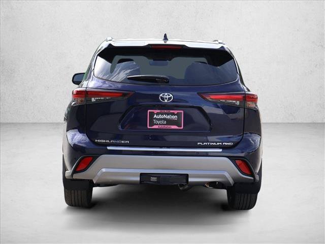 New 2026 Toyota Highlander Platinum AWD/4WD image 7