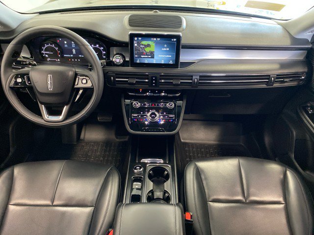 Used 2022 Lincoln Corsair AWD w/ Equipment Group 101A image 10