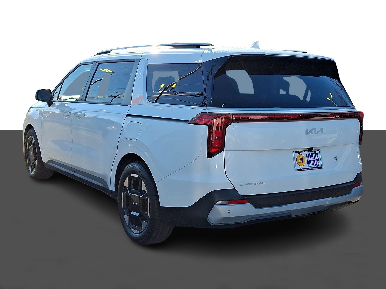 Certified 2025 Kia Carnival EX image 4