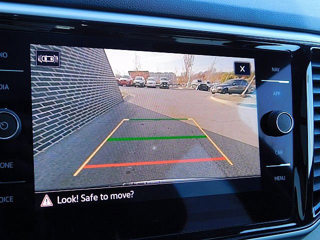 Used 2023 Volkswagen Atlas SEL Premium image 28