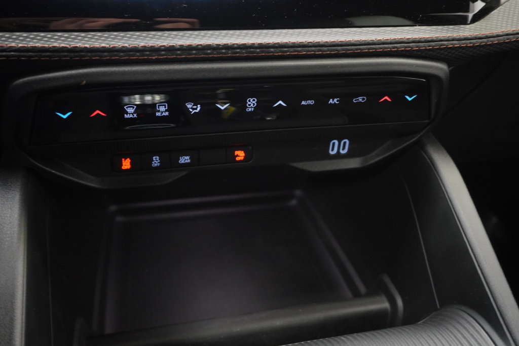 New 2026 Jeep Cherokee Limited AWD/4WD image 23