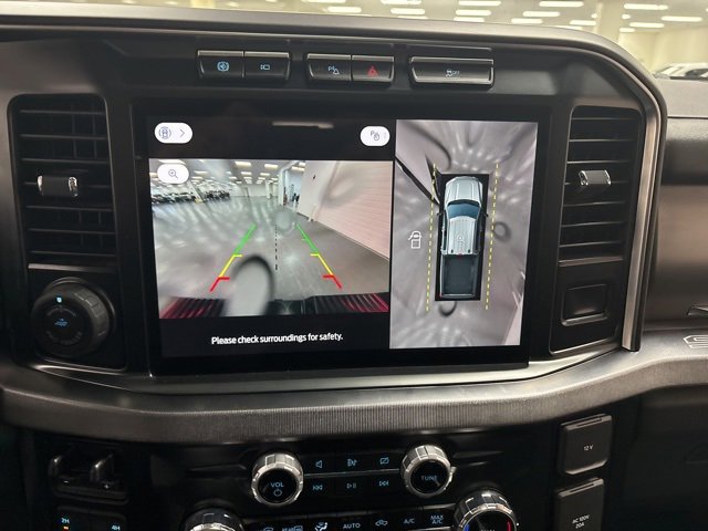 Used 2024 Ford F250 Platinum w/ Snow Plow Prep Package image 21