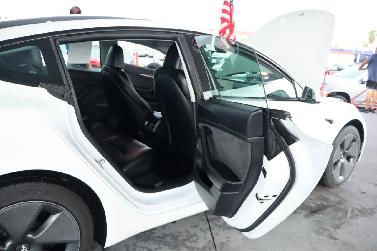 Used 2023 Tesla Model 3 Standard Range RWD image 28