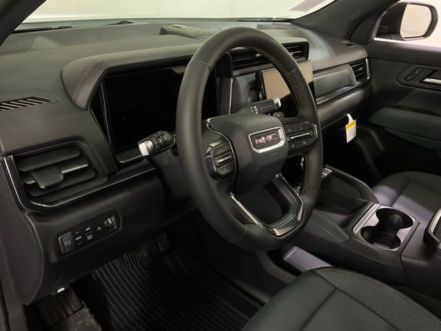 New 2026 GMC Terrain AT4 w/ Convenience Package III image 19