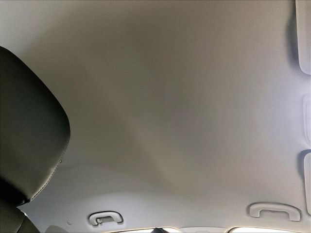 Used 2024 Buick Envision Preferred AWD/4WD image 21