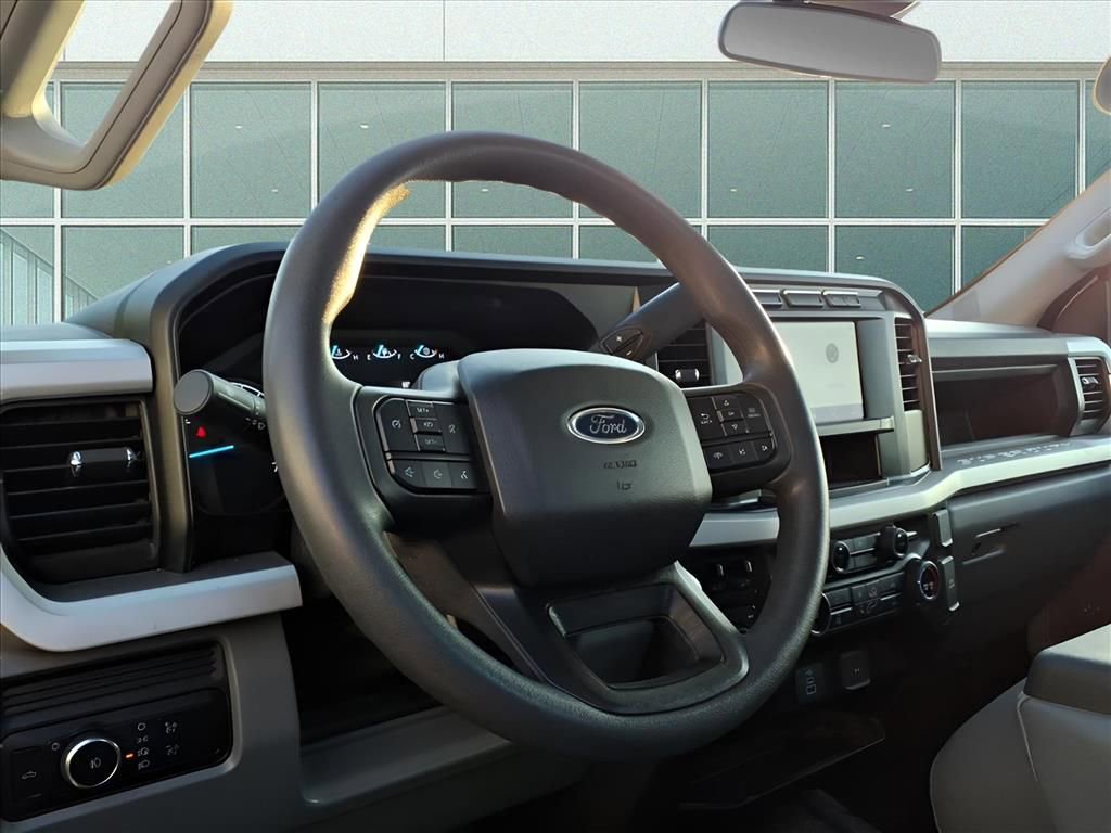 Used 2023 Ford F250 XL w/ XL Driver Assist Package image 3