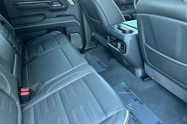Used 2025 GMC Sierra 1500 AT4X image 18