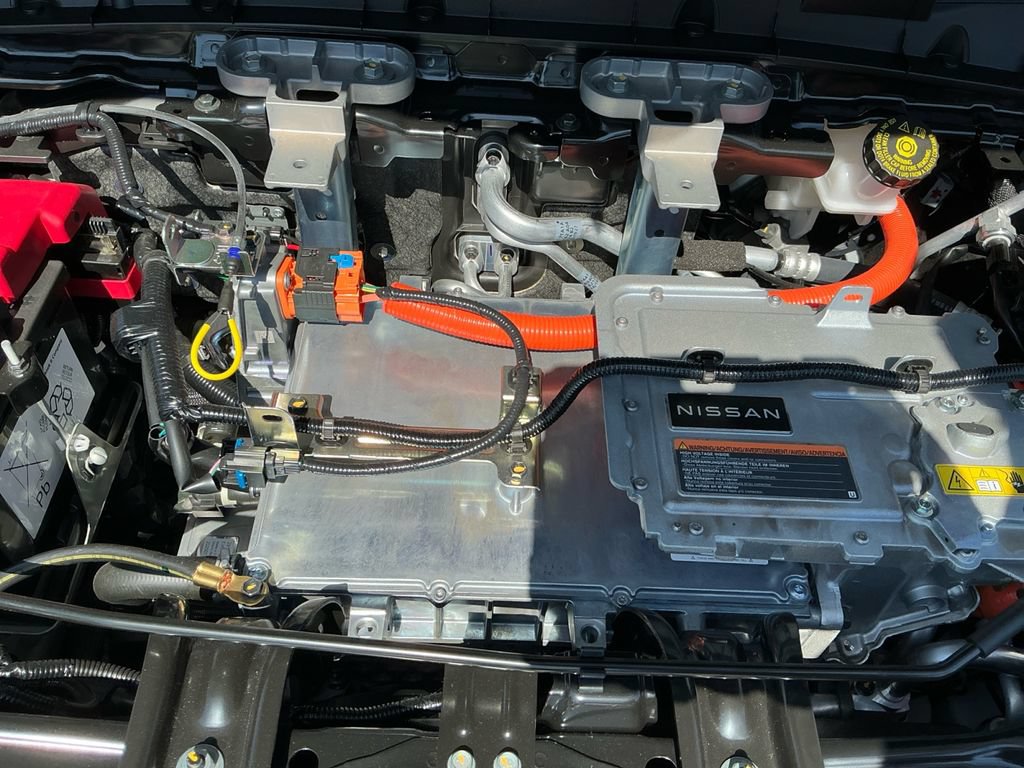 New 2026 Nissan Leaf SV+ FWD image 9
