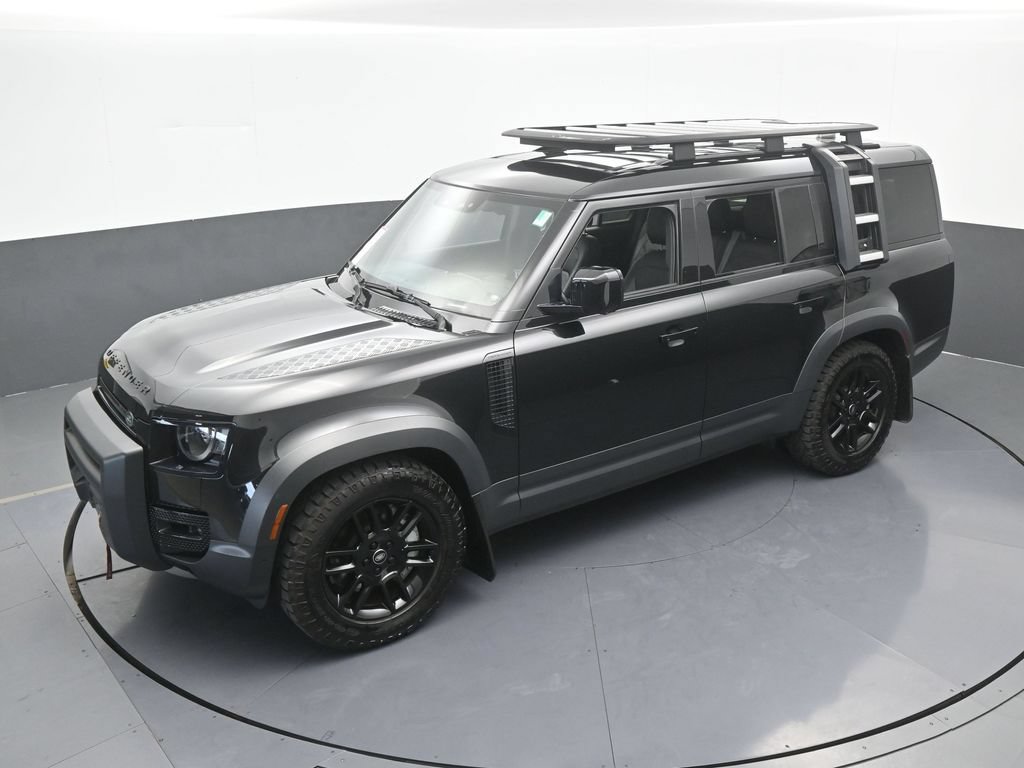 Used 2023 Land Rover Defender 130 SE AWD/4WD image 53