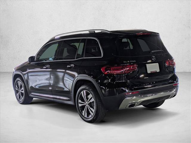 Used 2025 Mercedes-Benz GLB 250 image 11
