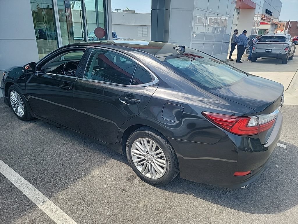 Used 2016 Lexus ES 350 w/ Accessory Package 2 image 5